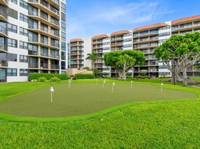 800 Jeffery Street 211, Boca Raton FL 33487