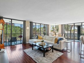 800 Jeffery Street 211, Boca Raton FL 33487
