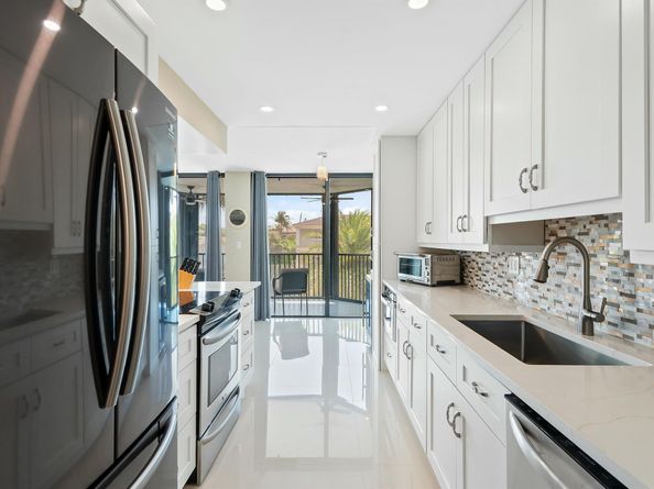 800 Jeffery Street 211, Boca Raton FL 33487