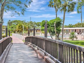 3051 NW 46th Avenue 406, Lauderdale Lakes FL 33313