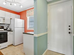 3051 NW 46th Avenue 406, Lauderdale Lakes FL 33313