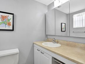 3051 NW 46th Avenue 406, Lauderdale Lakes FL 33313