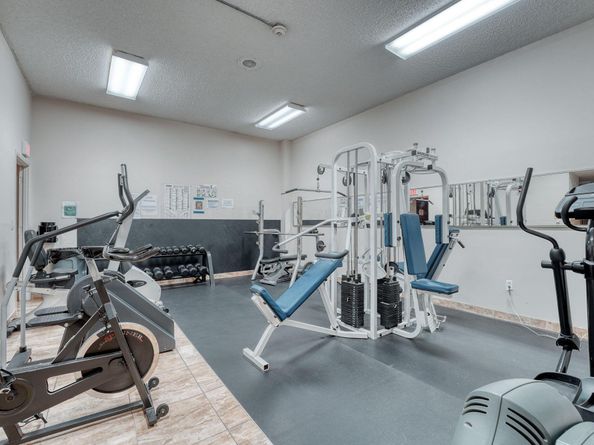 3051 NW 46th Avenue 406, Lauderdale Lakes FL 33313