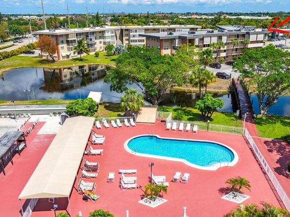 3051 NW 46th Avenue 406, Lauderdale Lakes FL 33313