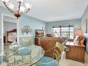 3051 NW 46th Avenue 406, Lauderdale Lakes FL 33313