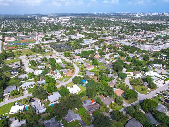 2869 SW 13th Court, Fort Lauderdale FL 33312