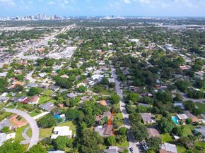 2869 SW 13th Court, Fort Lauderdale FL 33312