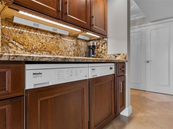 2200 S Ocean Ln 2805, Fort Lauderdale FL 33316