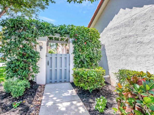 21687 Cromwell Circle, Boca Raton FL 33486