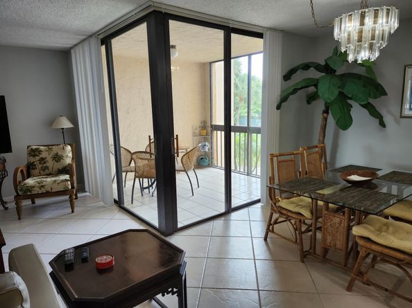 450 Egret Circle 9204, Delray Beach FL 33444