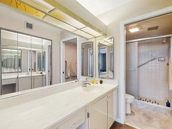 10352 E Clairmont Cir 1, Fort Lauderdale FL 33321