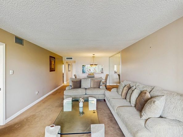10352 E Clairmont Cir 1, Fort Lauderdale FL 33321