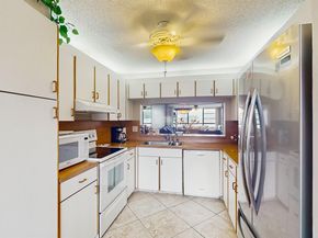 10352 E Clairmont Cir 1, Fort Lauderdale FL 33321