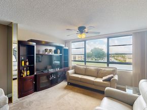 10352 E Clairmont Cir 1, Fort Lauderdale FL 33321