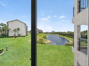 401 Ocean Bluffs Boulevard 205, Jupiter FL 33477