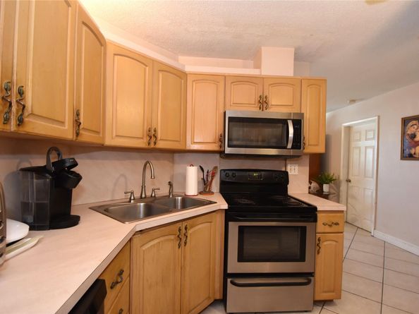 2175 NE 56th St 208, Fort Lauderdale FL 33308