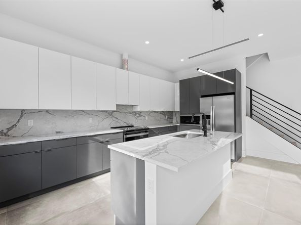 3294 SW 15th Ave, Fort Lauderdale FL 33315
