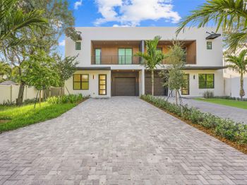3294 SW 15th Ave