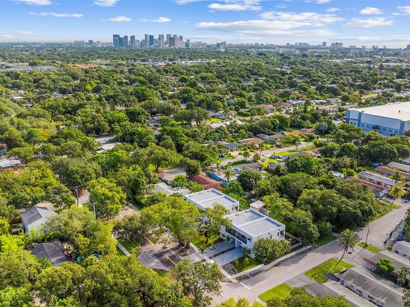 3294 SW 15th Ave, Fort Lauderdale FL 33315