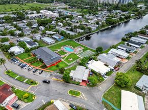 1219 Cathy Drive Lot 229, West Palm Beach FL 33409