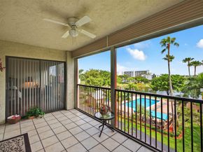 2205 S Cypress Bend Dr 505, Pompano Beach FL 33069