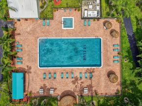 2205 S Cypress Bend Dr 505, Pompano Beach FL 33069