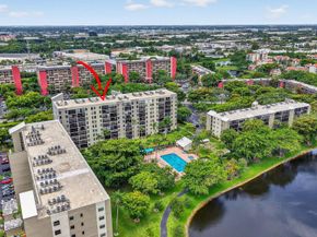 2205 S Cypress Bend Dr 505, Pompano Beach FL 33069