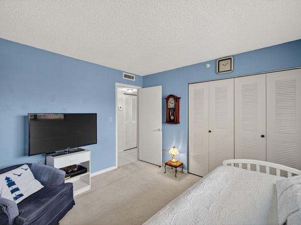 2205 S Cypress Bend Dr 505, Pompano Beach FL 33069