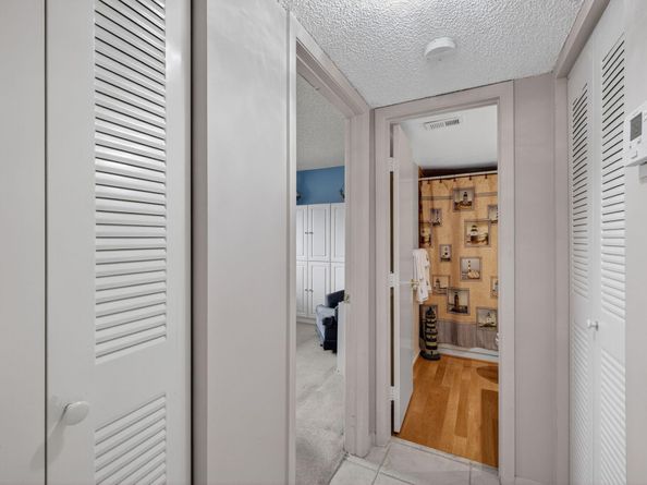 2205 S Cypress Bend Dr 505, Pompano Beach FL 33069