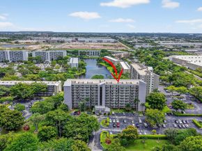 2205 S Cypress Bend Dr 505, Pompano Beach FL 33069