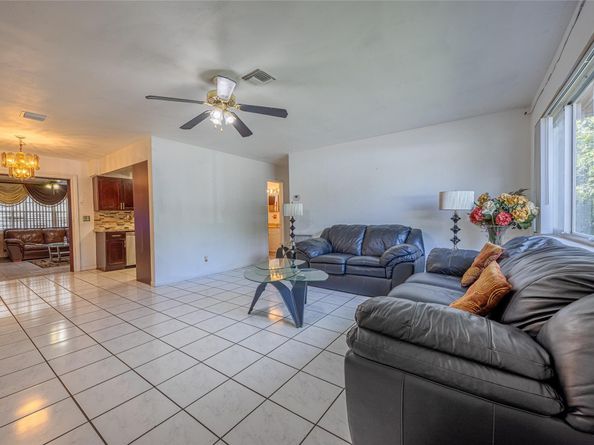 511 N 65th Ave, Hollywood FL 33024
