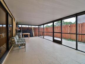 1034 Springdale Circle, Palm Springs FL 33461
