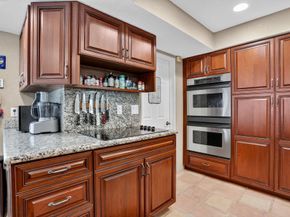 1960 NE 31st Street, Lighthouse Point FL 33064