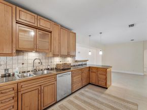 921 SW 17th St, Fort Lauderdale FL 33315