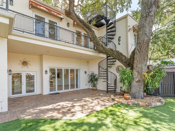 921 SW 17th St, Fort Lauderdale FL 33315