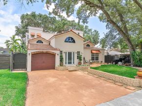 921 SW 17th St, Fort Lauderdale FL 33315