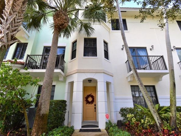 4866 NW 16th Avenue, Boca Raton FL 33431