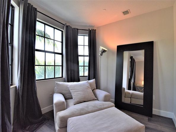 4866 NW 16th Avenue, Boca Raton FL 33431