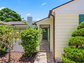2 Fisher Lane, Delray Beach FL 33483