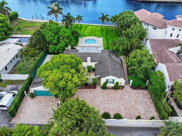 2 Fisher Lane, Delray Beach FL 33483