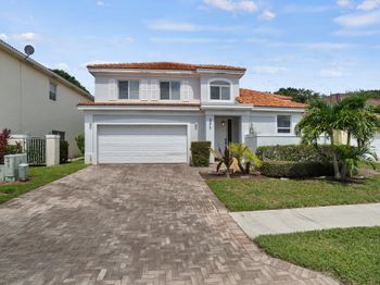 3273 El Camino Real
