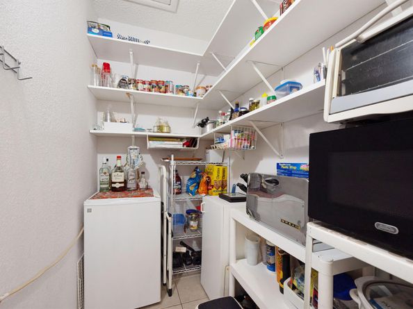 5817 La Pinata Boulevard D2, Greenacres FL 33463