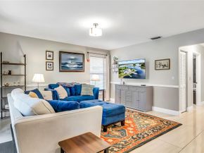 4743 NW 3rd St, Deerfield Beach FL 33442