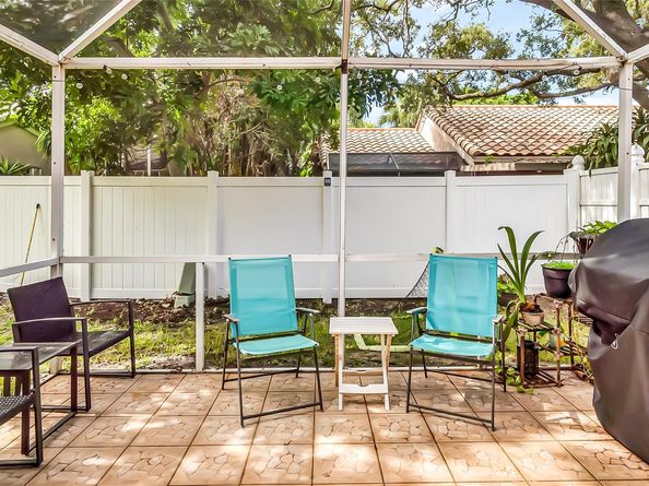 4743 NW 3rd St, Deerfield Beach FL 33442