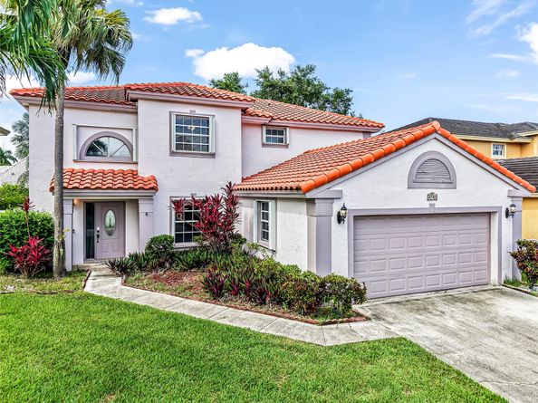 4743 NW 3rd St, Deerfield Beach FL 33442