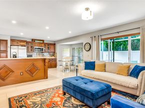 4743 NW 3rd St, Deerfield Beach FL 33442