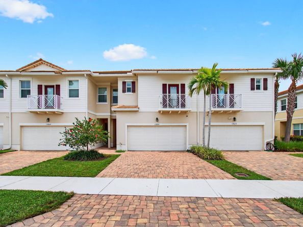 12041 Park Central, Royal Palm Beach FL 33411
