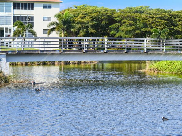 2004 Granada Drive H3, Coconut Creek FL 33066