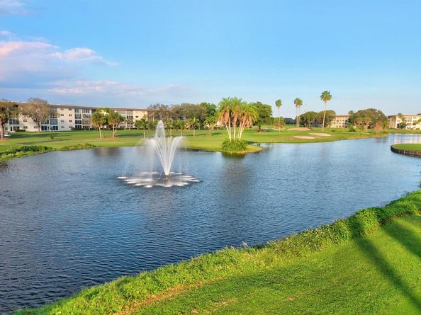 2004 Granada Drive H3, Coconut Creek FL 33066