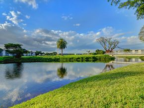 2004 Granada Drive H3, Coconut Creek FL 33066